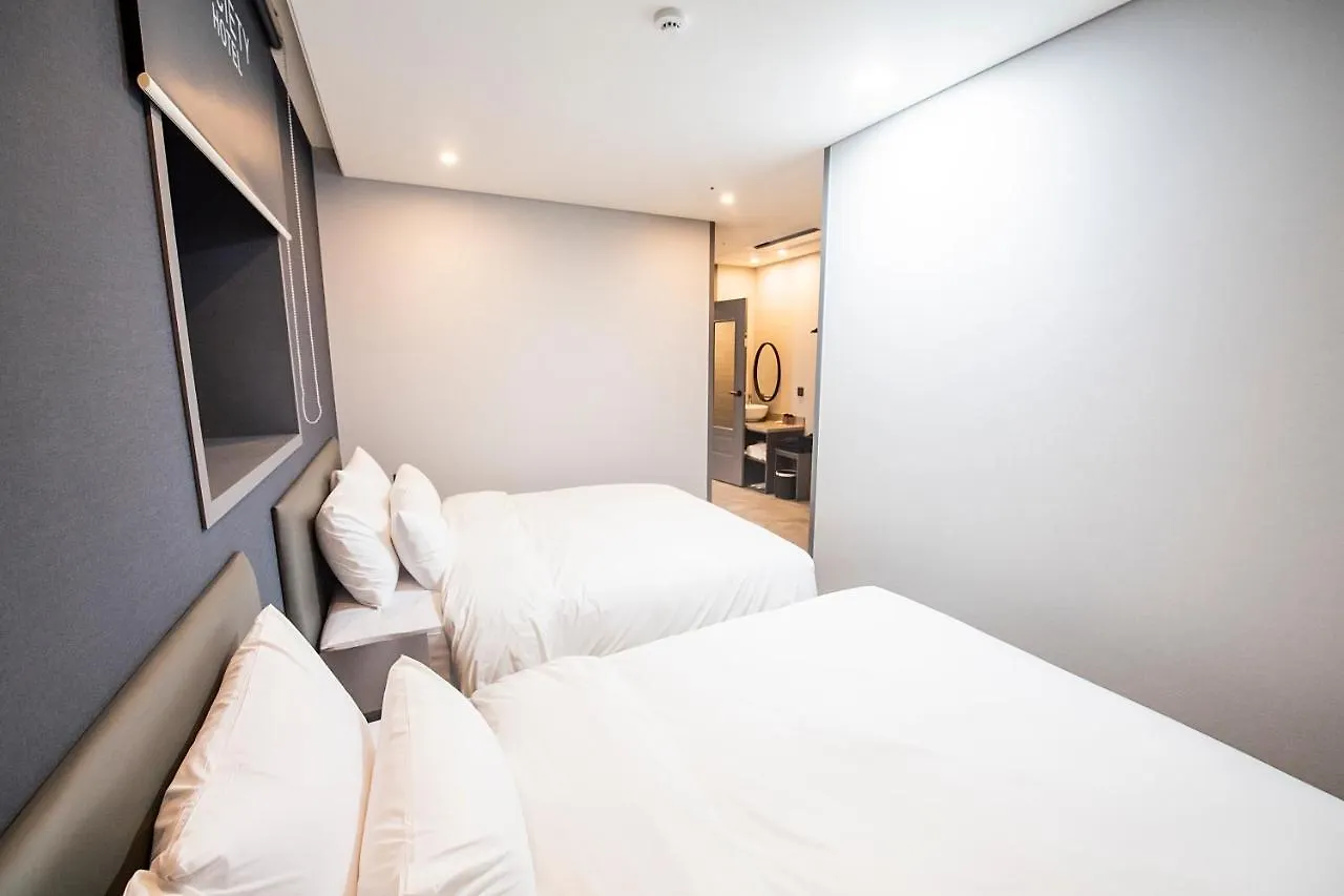 Hotel Society Haeundae Busan 2*,